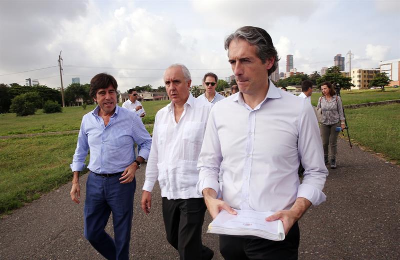  The Spanish Minister of Development highlights the priority of Colombia in infrastructure