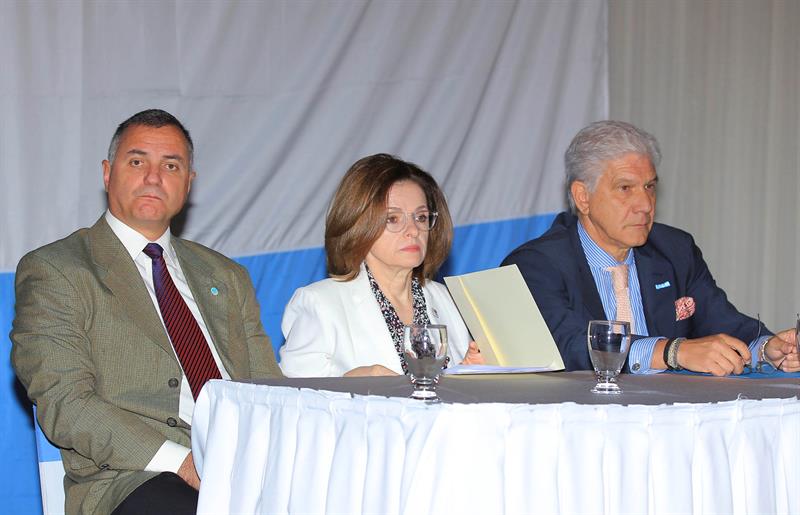  The Honduran-Argentine Chamber is created to promote trade and relations